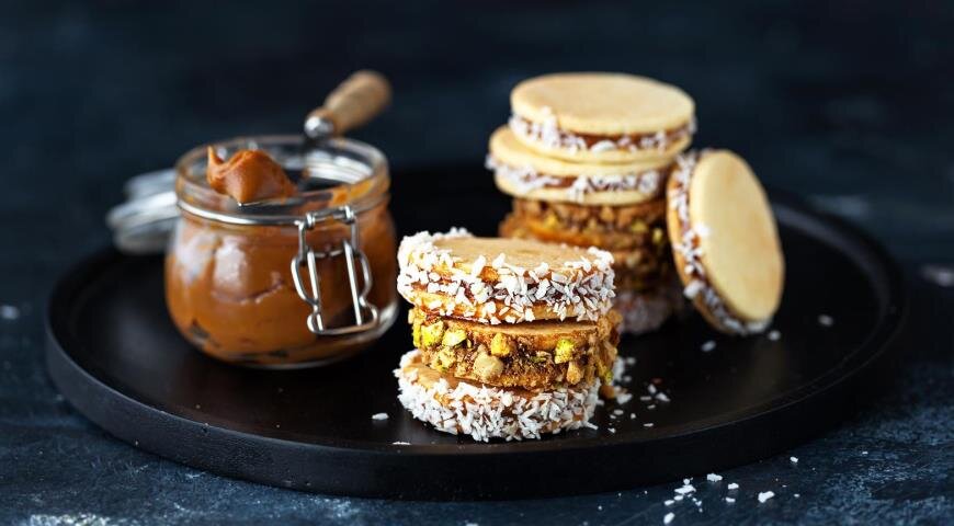 Больше рецептов выпечки см. на www.gastronom.ru