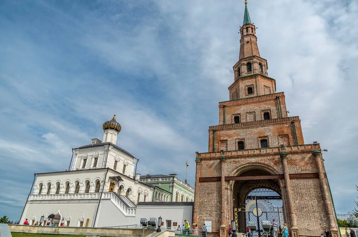 Падающая башня в казани фото Что такое башня Сююмбике. Наглая ложь историков Артём Войтенков Дзен