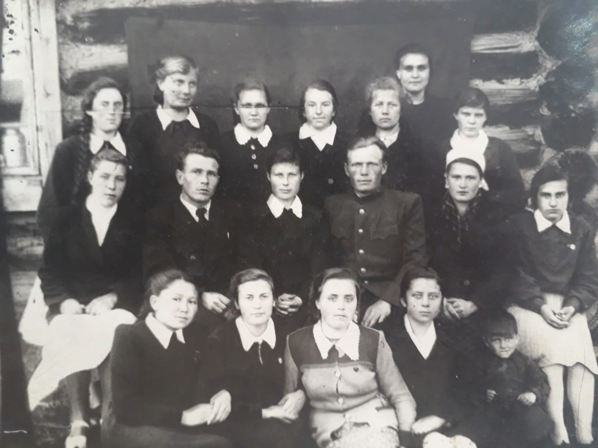 Учителя и ученики Малаховской школы, начало 50-х годов