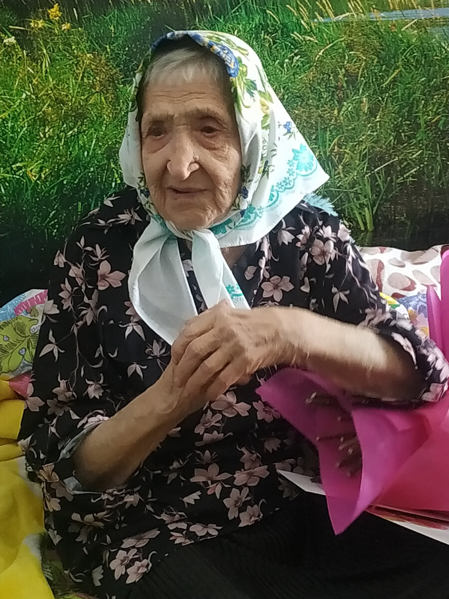104 года и каждый из них - подвиг.