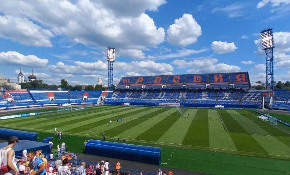 Стадион профсоюзов воронеж. Стадион на маршака воронеж. Центральный стадион профсоюзов воронеж 2022. Центральный стадион профсоюзов воронеж. Факел воронеж стадион центральная трибуна.