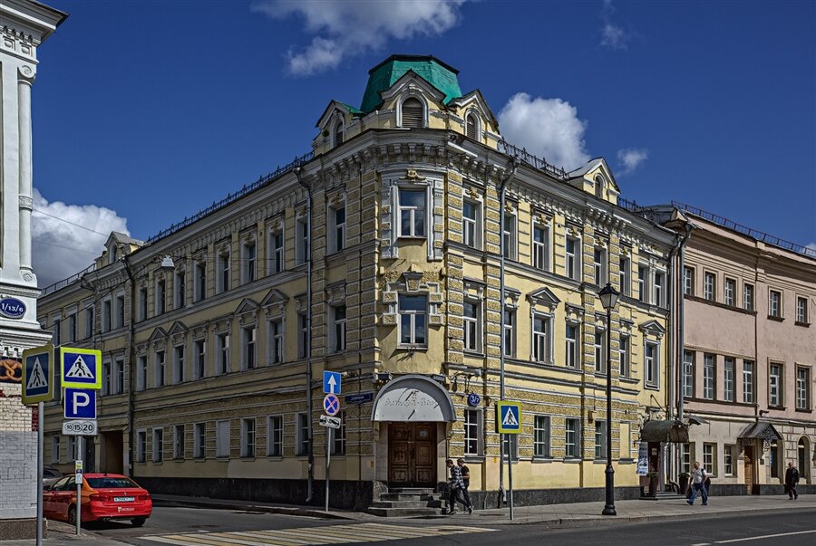 Ул покровка 3 7с1. Покровка 3/7. Покровка д3/7. Улица Покровка.
