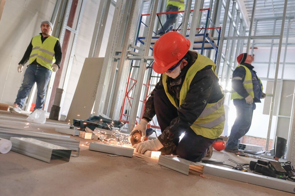     Строители под школу возведут трехэтажное здание Артем КИЛЬКИН