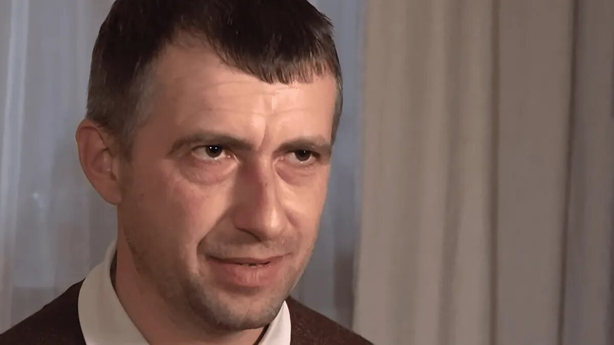 Ранее артисты не говорили о своем младшем брате Иване. Фото: кадр из телепередачи