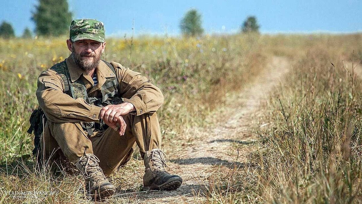 «Наши мудрые предки построили великое государство, и наша задача — его сохранить», — считает отец Виктор. Фото: со страницы ВКонтакте Виктора Иванова