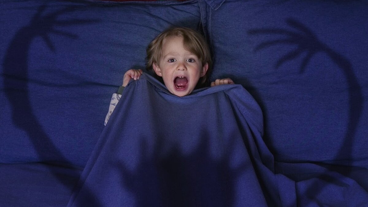 Почему ребенок плохо спит ночью: причины и полезные советы для улучшения сна
