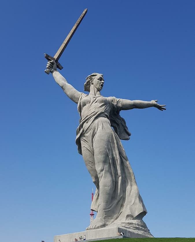 "Родина - мать зовет!" Фото из открытых источников.