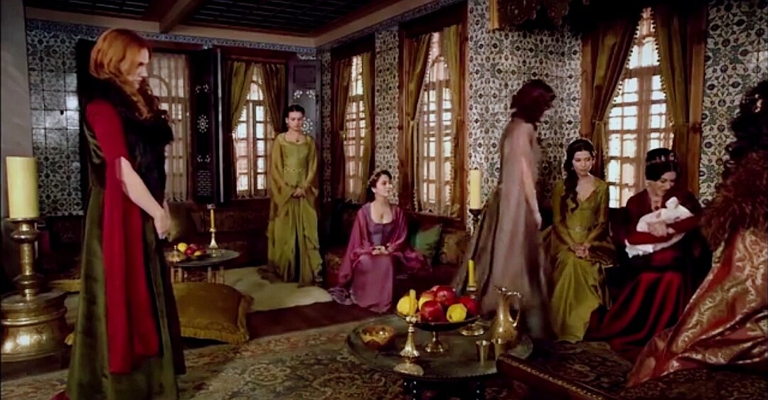 Кадр из сериала "Великолепный век" 