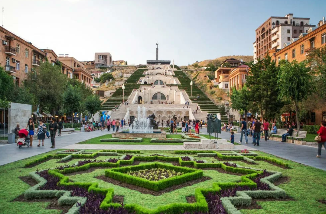 Каскад в армении фото