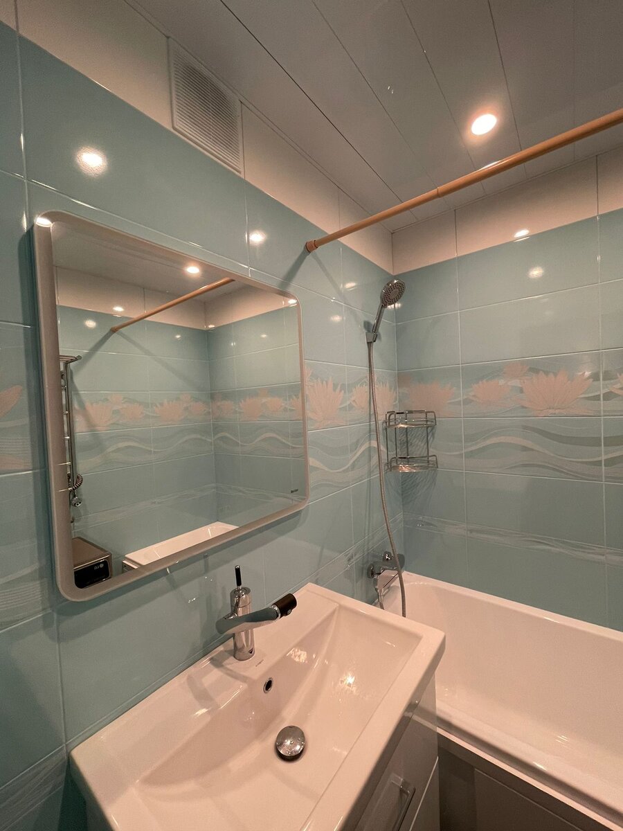 Реечный потолок в ванной комнате: 82 фото, монтаж подвесного потолка из гипсокартона вручную