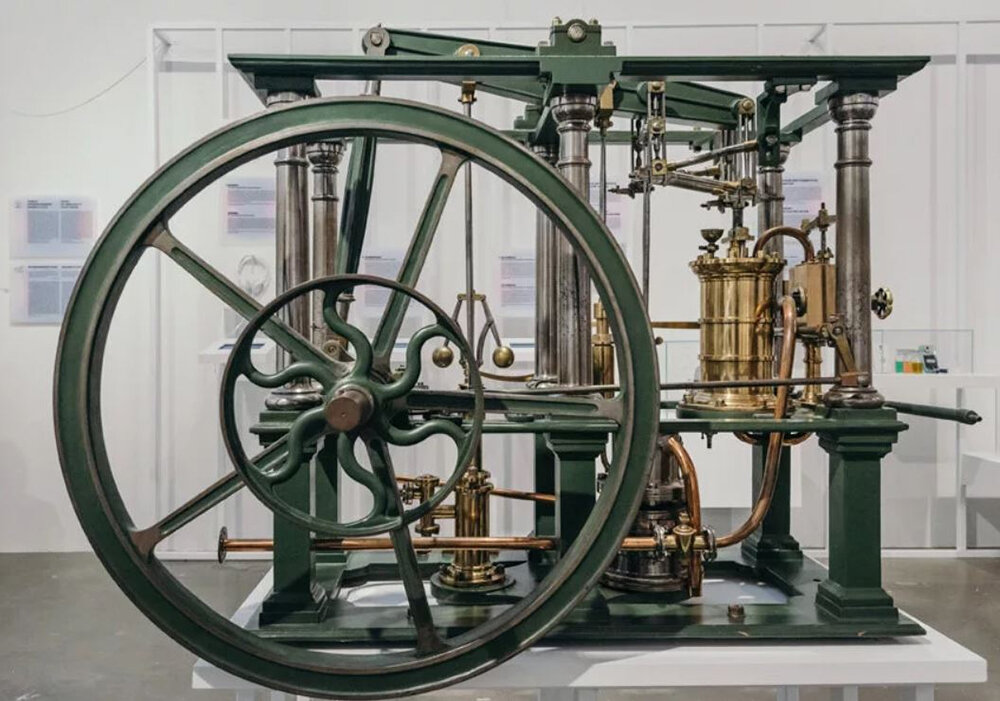 Первый в мире паровой двигатель. Паровая машина Джеймса Уатта.
