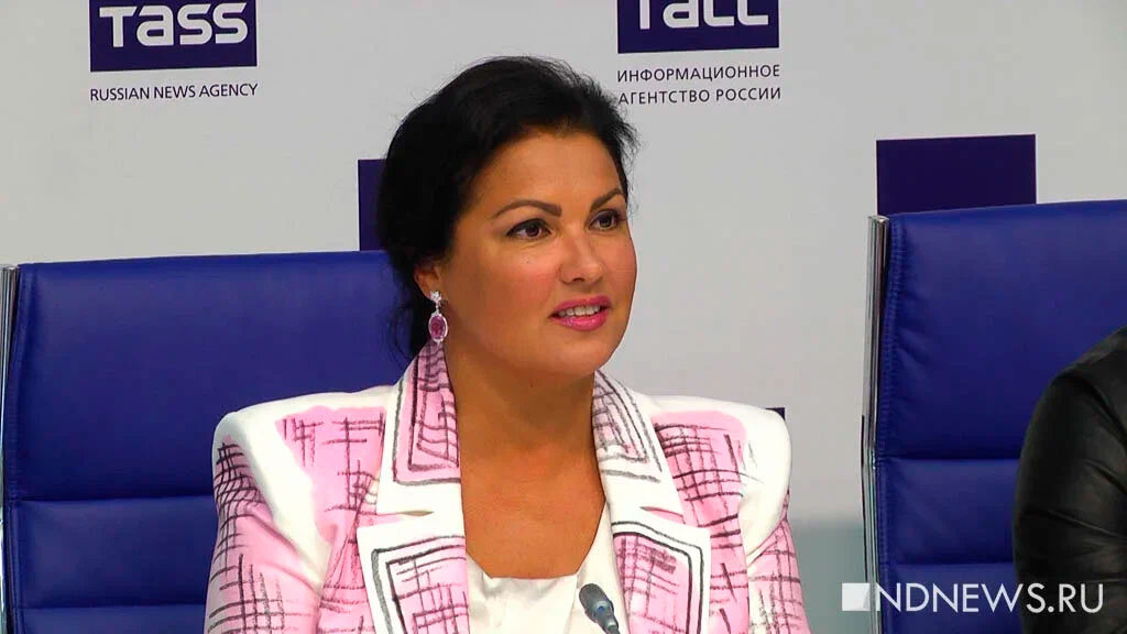    Анна Нетребко