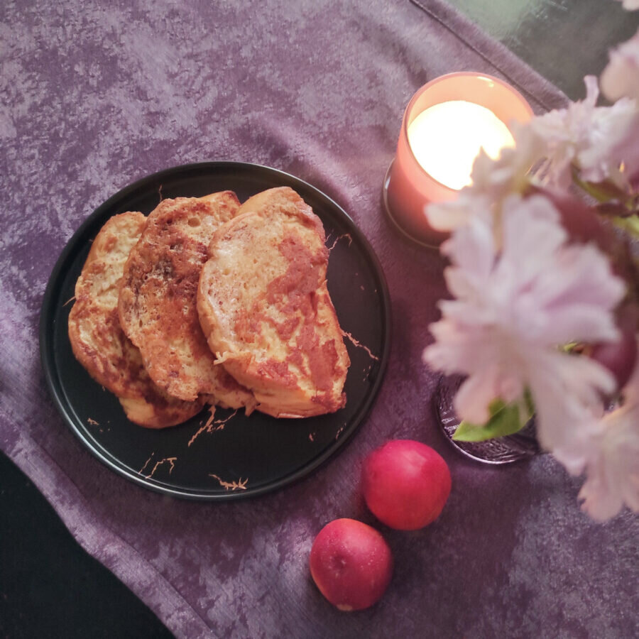    Французские тосты   
Источник: Мария Моднова для Креаликум