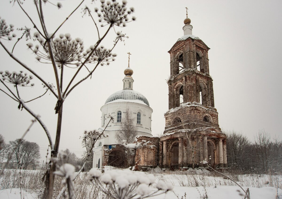 Троицкая церковь в Яковцеве, Вачский район, Нижегородская область