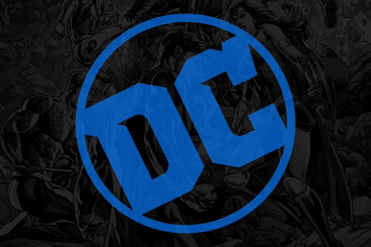 Dc ds. DC знак. Логотип вс. DC Comics лого. ДИСИ комикс логотип.