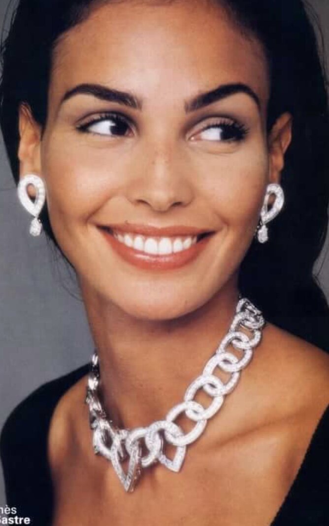 Инес Састр, испанская модель и актриса