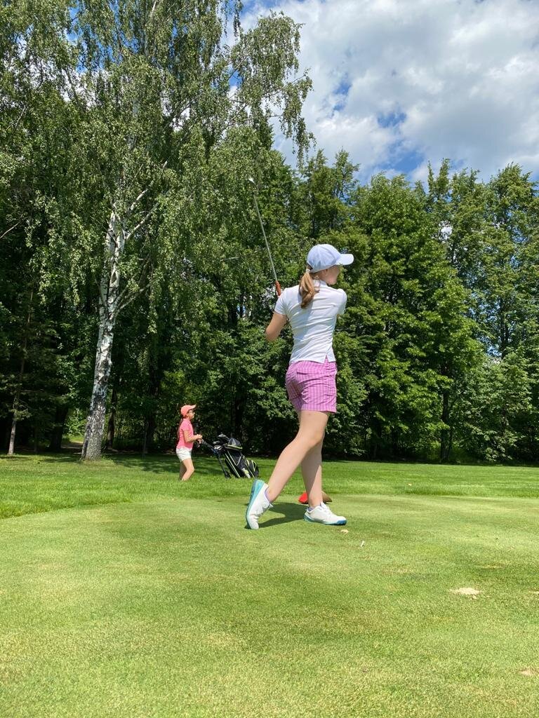 Гольф клуб Пироово