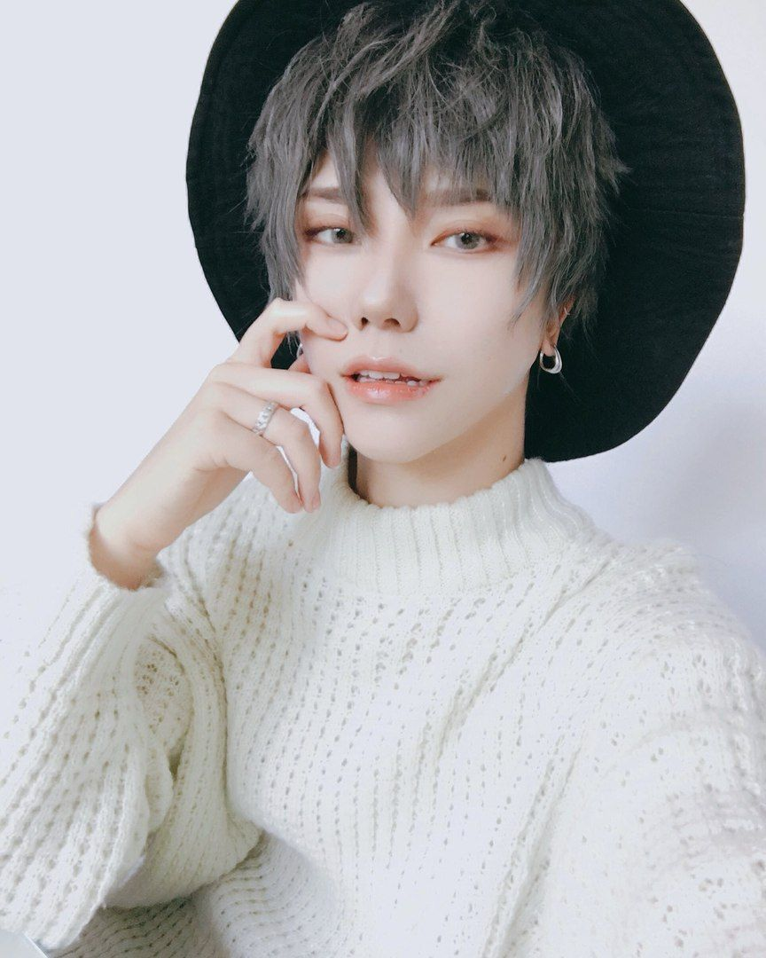 Фото из инстаграма Чжэина