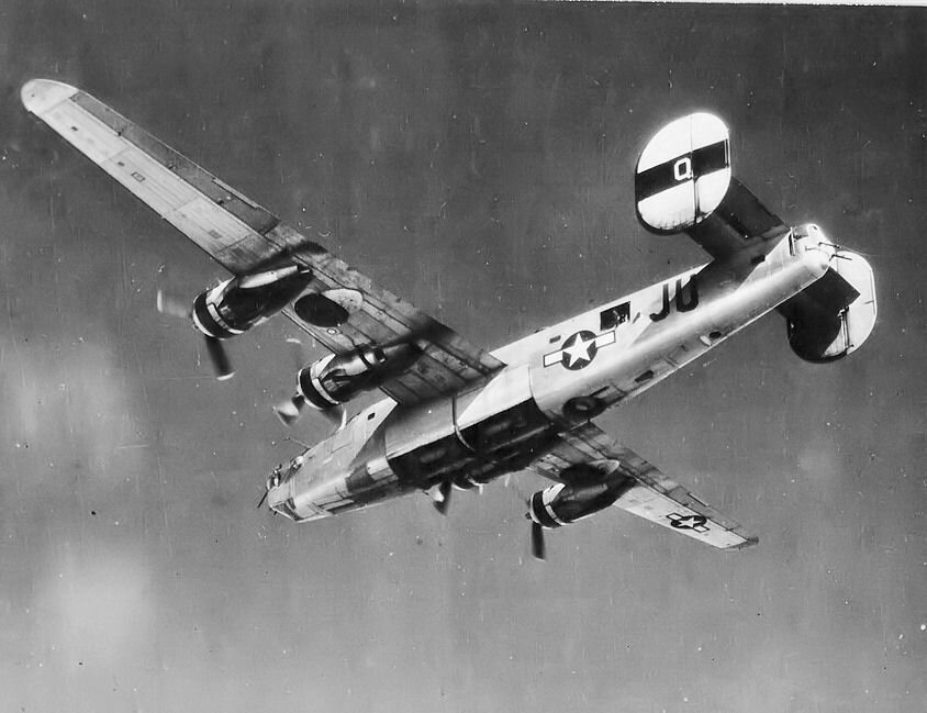 B-24. Источник фото: https://en.wikipedia.org/wiki/File:707th_Bombardment_Squadron_-_B-24_Liberator.jpg