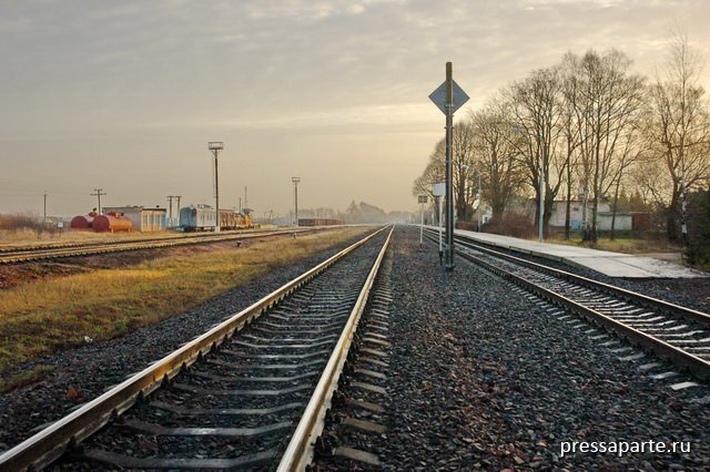 На фото: станция Оболь, где в начале лета 1941 года вышли из поезда сёстры Портновы. Источник фото railwayz.info
