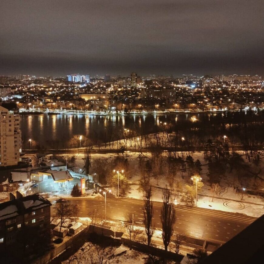 Ночной Краснодар. Фото @oleenyash