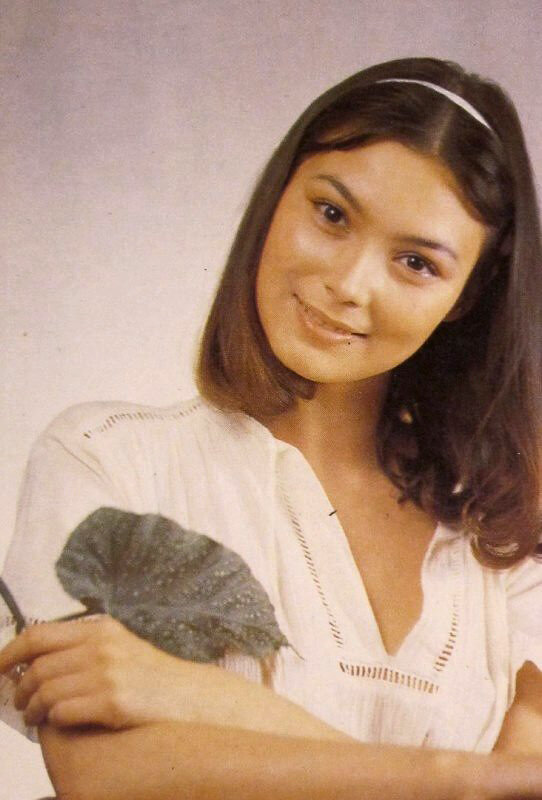 Лариса Белогурова.