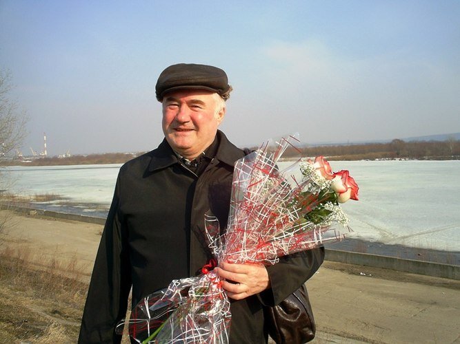 Автор на Оке   реке  в Дзержинске