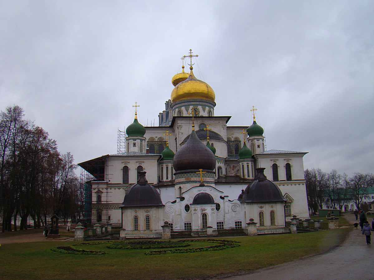 Воскресенский Новоиерусалимский монастырь. Воскресенский собор. Фото 28.11.2009
