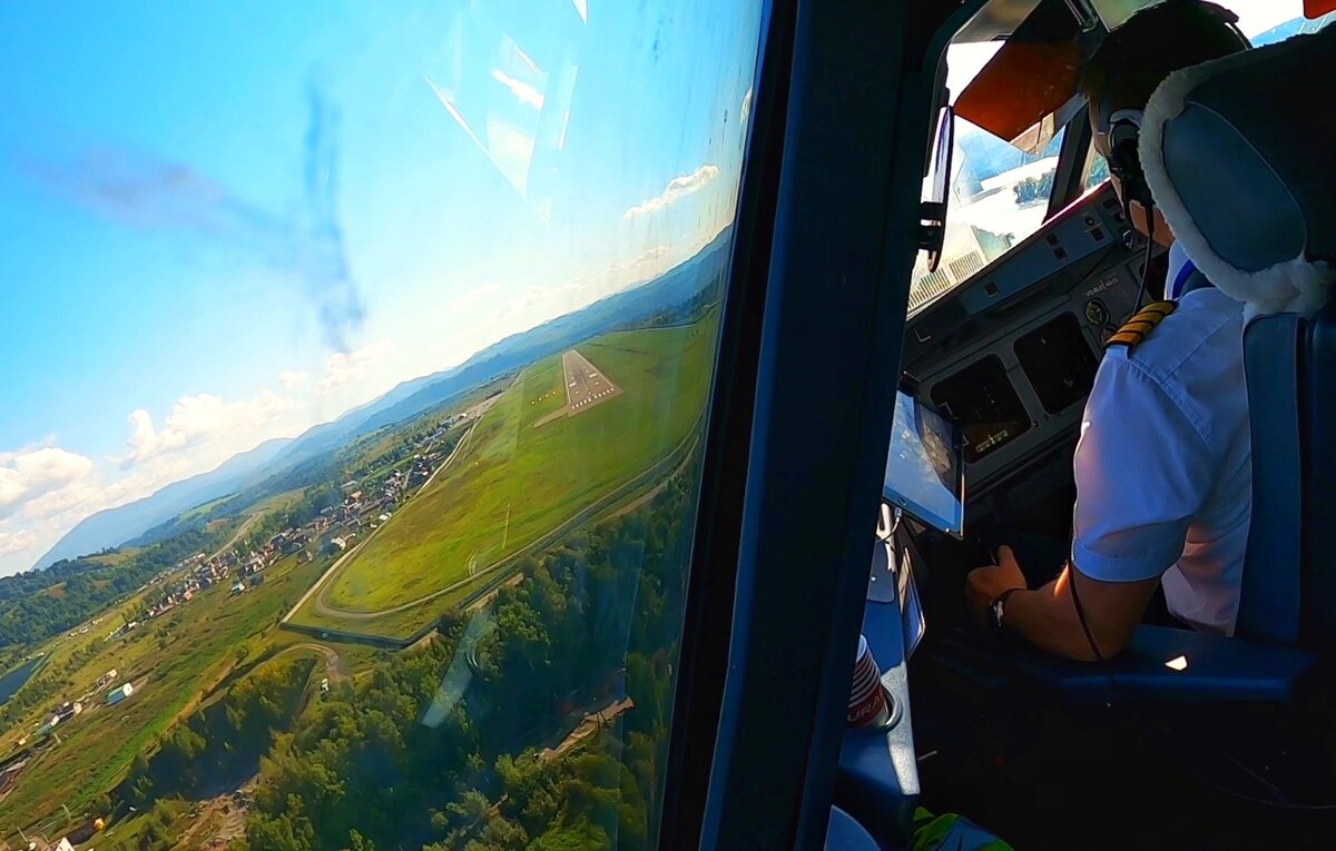 Заход на ВПП 20, аэропорт Горно-Алтайск.