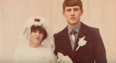 Елена Колесникова (мама Прохора Шаляпина) с мужем Андреем Захаренковым