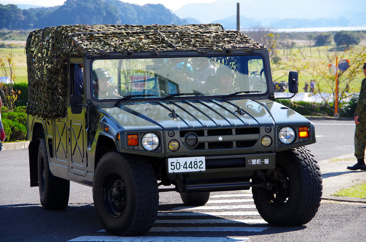 Мега крузер купить. Toyota Mega Cruiser. Toyota Mega Cruiser 1995. Toyota Mega Cruiser 2002. Toyota Mega Cruiser 2018.