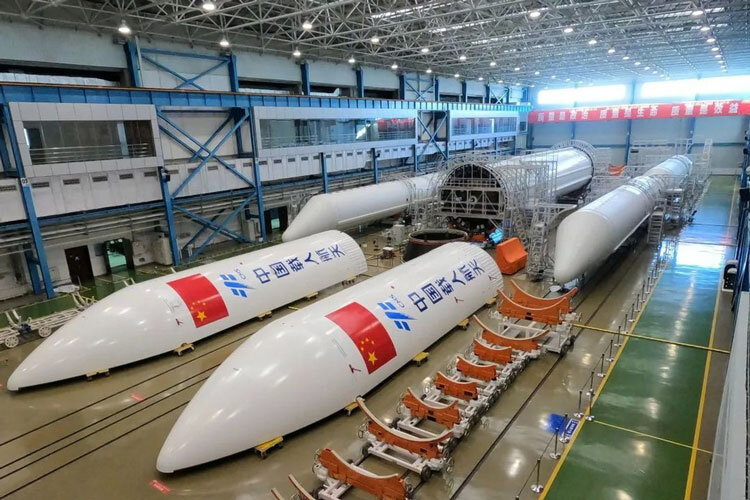 Ракета-носительЧанчжэн-5В. Фото: Weibo
