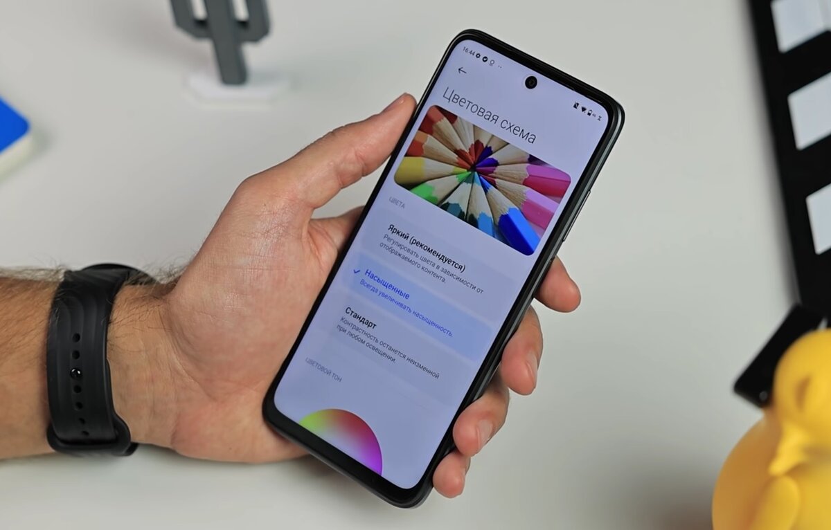 Внешний вид лицевой панели. Источник: YouTube-канал Andro-news.com