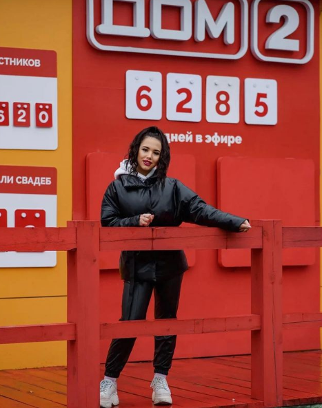 Настя Роинашвили  (фото из Instagram)