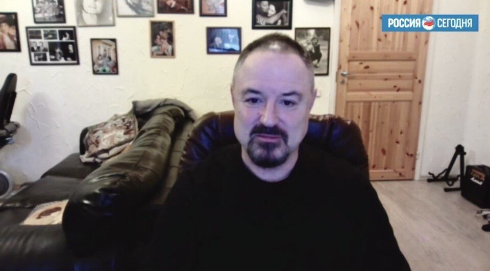     Максим Леонидов за годы после славы изменился до неузнаваемости.