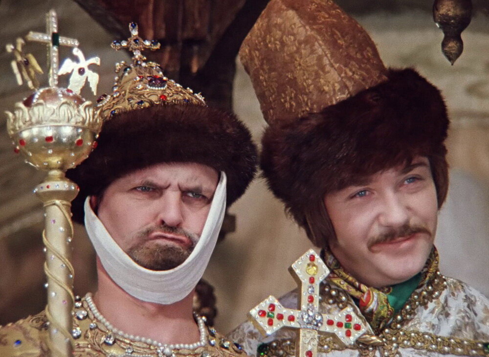 Кадр из фильма "Иван Васильевич меняет профессию", 1973, режиссер Леонид Гайдай