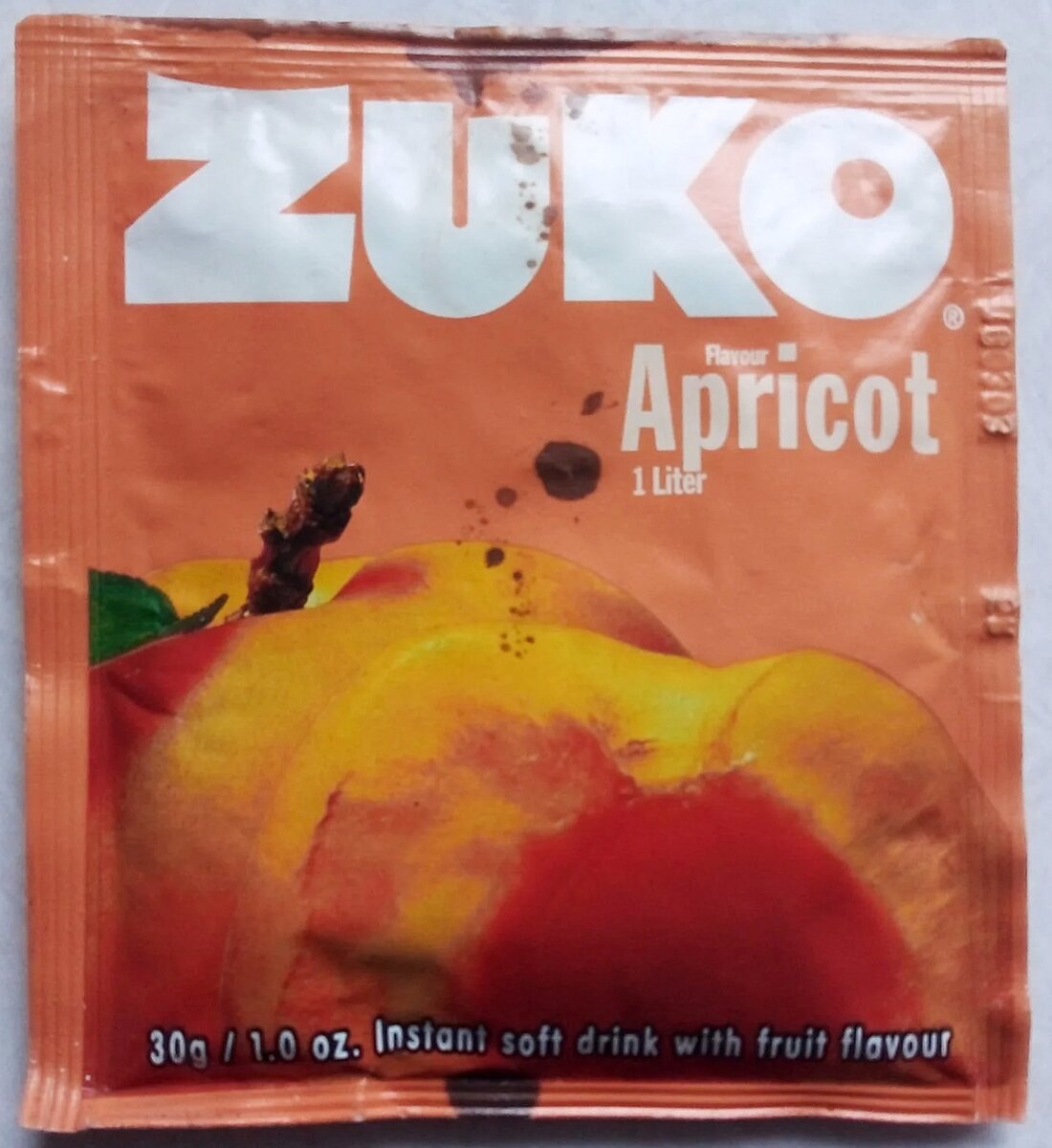 Растворимый напиток Zuko, абрикос. На барахолке продается всего за 20 рублей. Фото: meshok.net