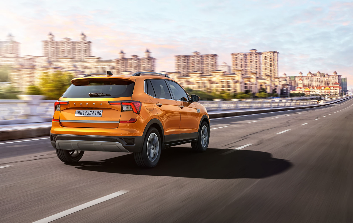 Самый дешёвый кроссовер Шкоды: Много места, 150 сил и классический ...