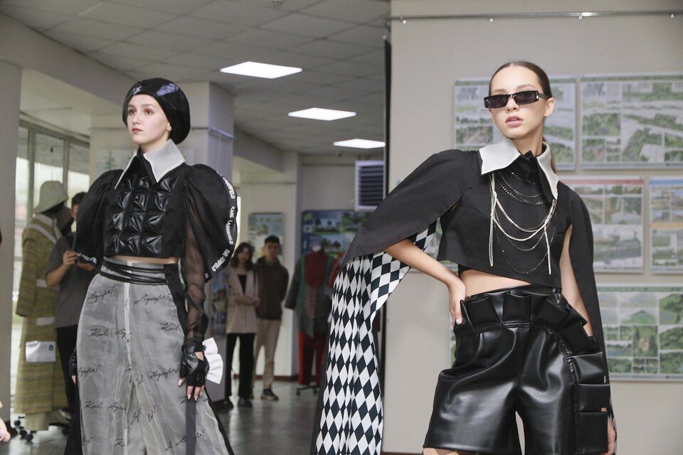     Международная молодежная биеннале дизайна «PRO БУДУЩЕЕ» Олег УКЛАДОВ