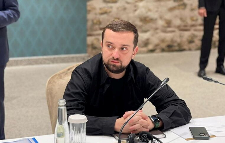    Замглавы офиса президента Украины Кирилл Тимошенко  Ukrainian Presidential Press Service/Handout via REUTERS