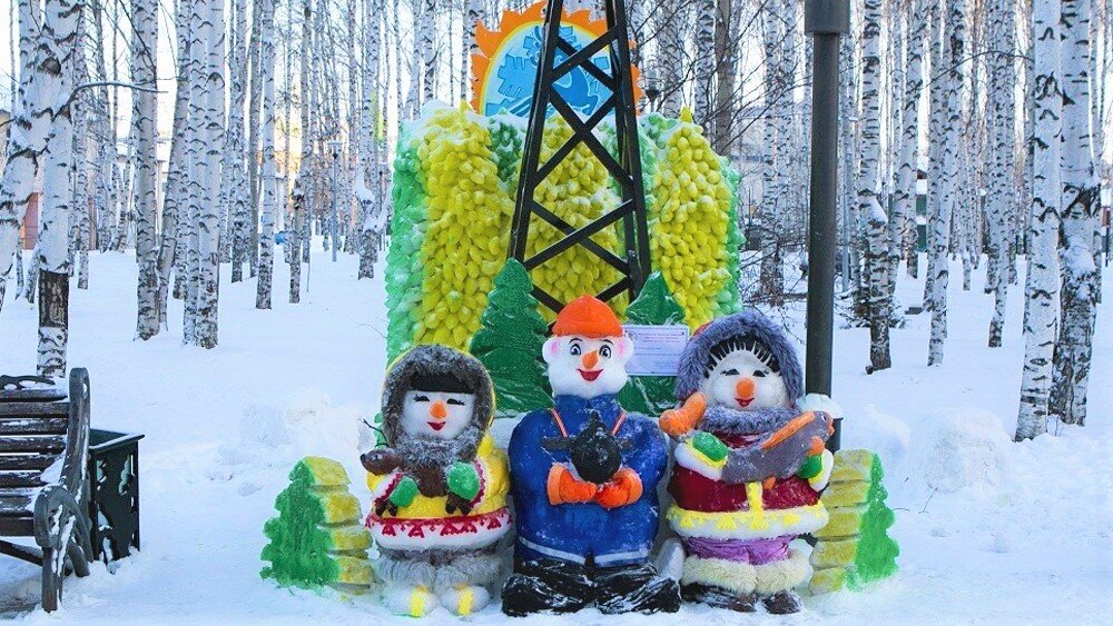    Снеговик большой — год хорош: хантымансийцев приглашают на конкурс снежных фигур
