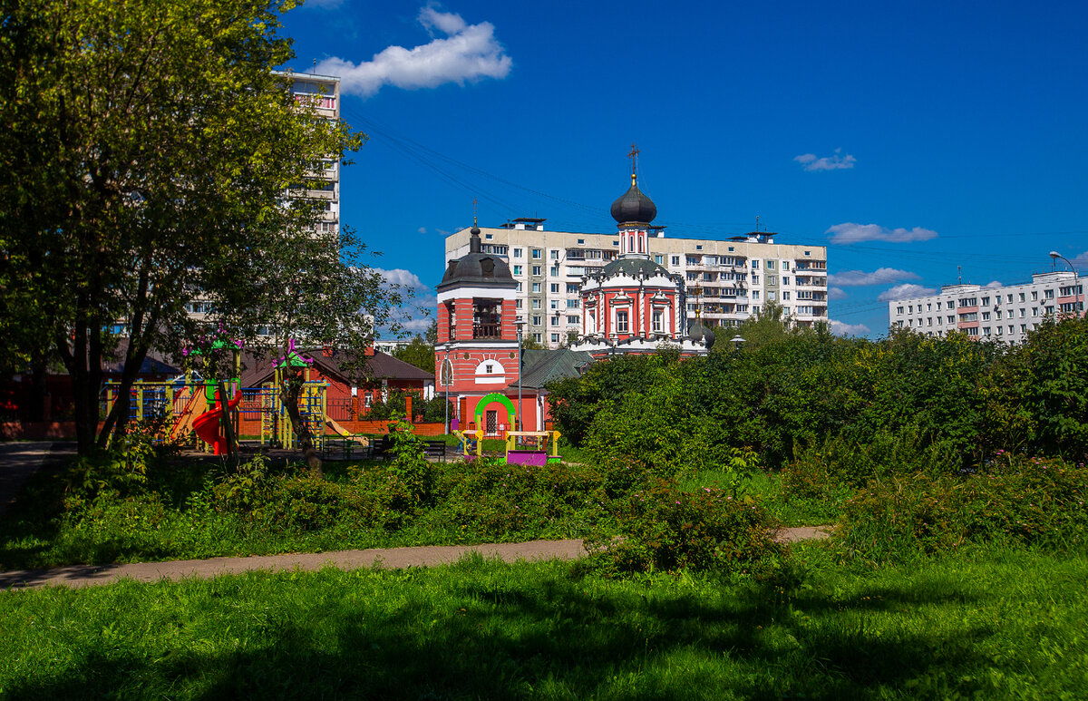 Москва малоизвестная: Троицкий храм в Коньково - наречённый таковым по  ошибке | Уникальная Россия | Дзен