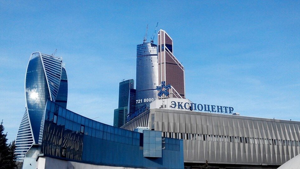     Участники выставки, которая должна пройти на территории «Москва-Сити» жалуются на то, что в договоре о страховании появился новый пункт.