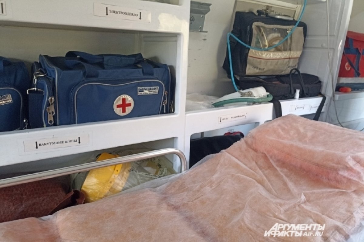    После происшествия подростка отвезли в больницу.