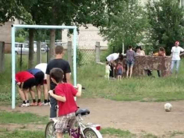 Дворовые игры. Фото: youtube.com