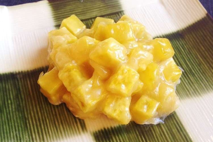 Традиционная японская сладость Онимандзю из сладкого картофеля