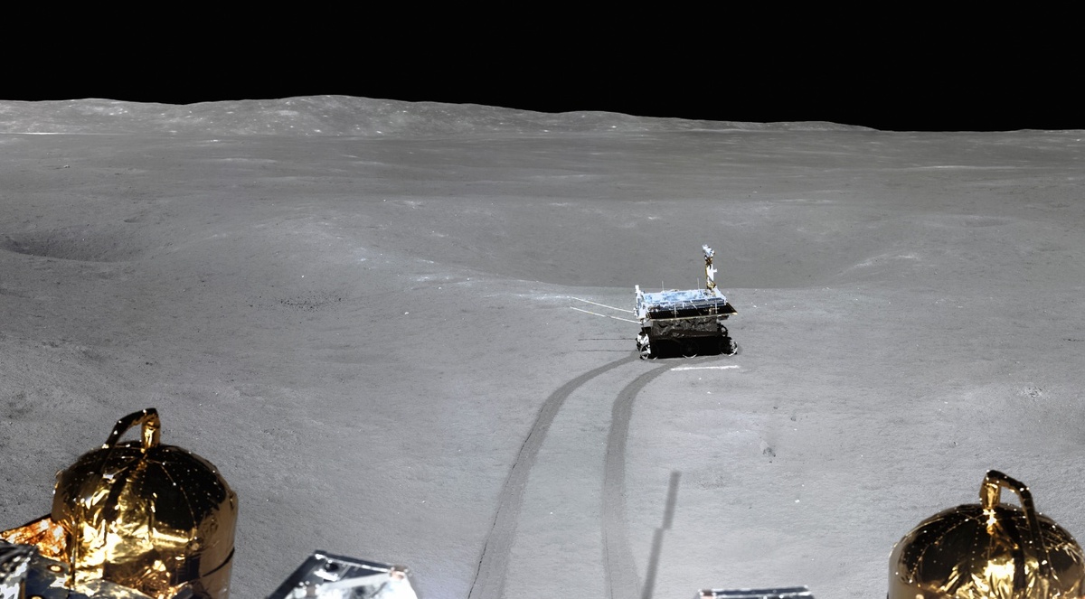 Китайский луноход "Юйту-2", 2019 г. Источник изображения: upload.wikimedia.org