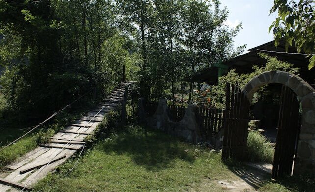 Фото:моё кафе по дороге в пещеру