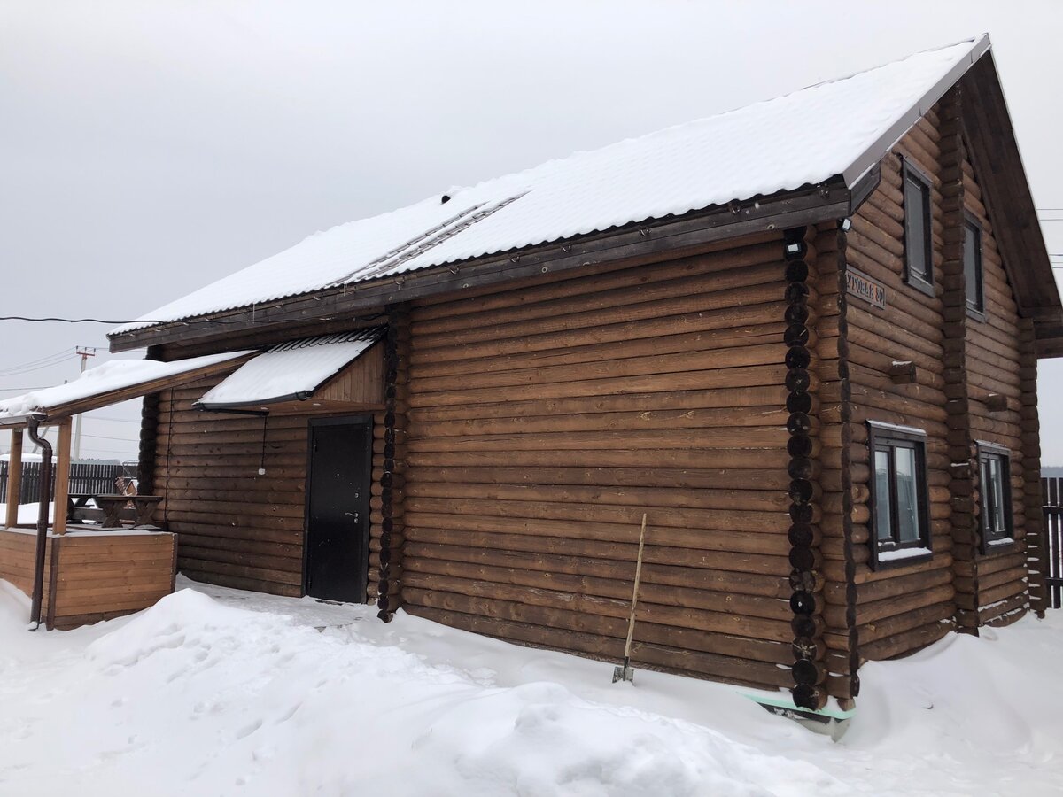 А вот и "виновник" торжества)