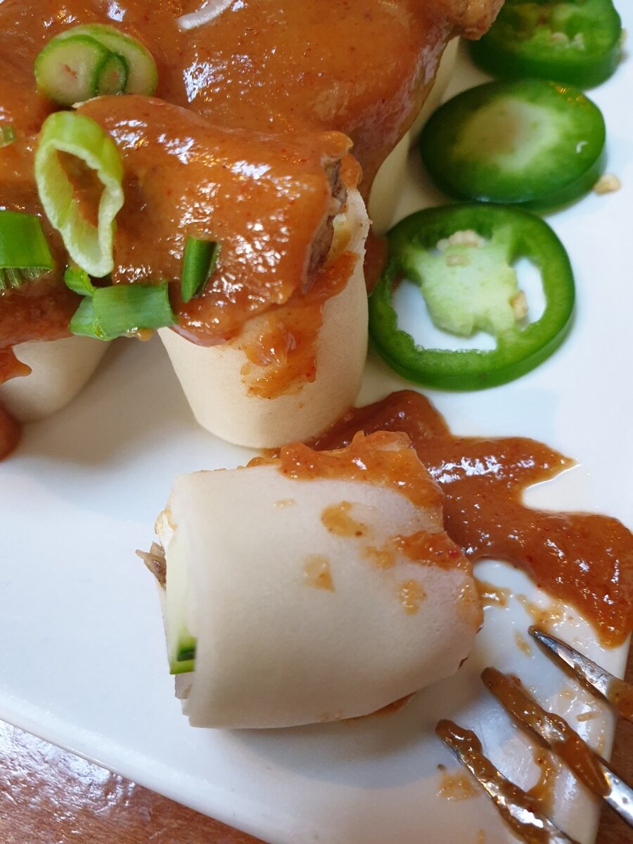 ...А снаружи - рисовое тесто. Фото автора